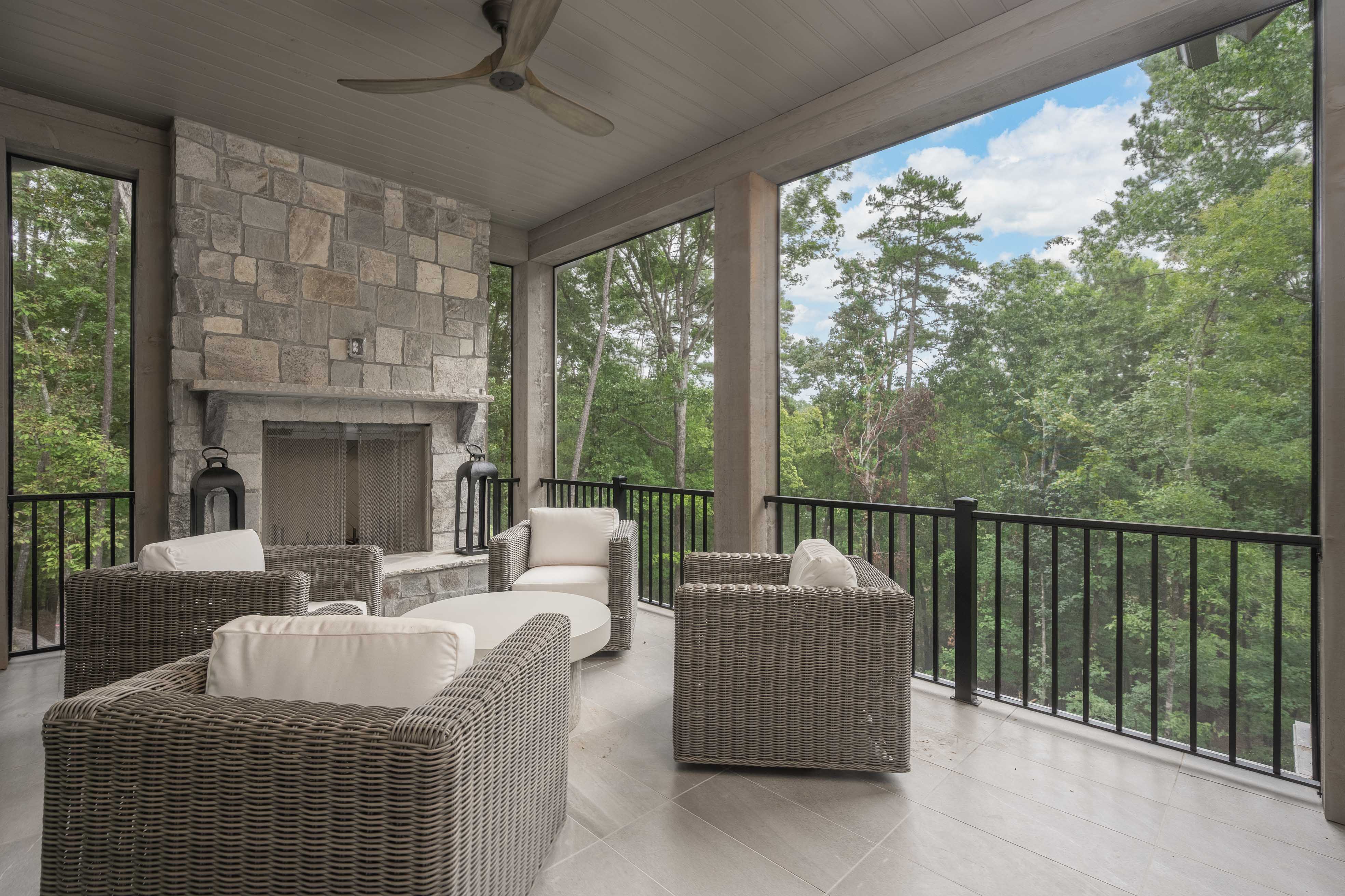 1020 Eastridge Loop image 22